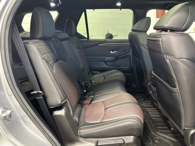 Certified Used 2026 Solar Silver Metallic Honda Black Edition image 20