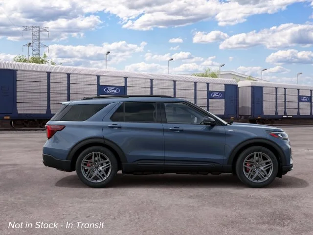 New 2027 Blue Ford ST-Line image 5