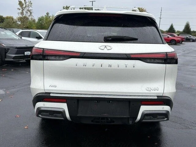 Used 2025 Majestic White INFINITI SENSORY image 12