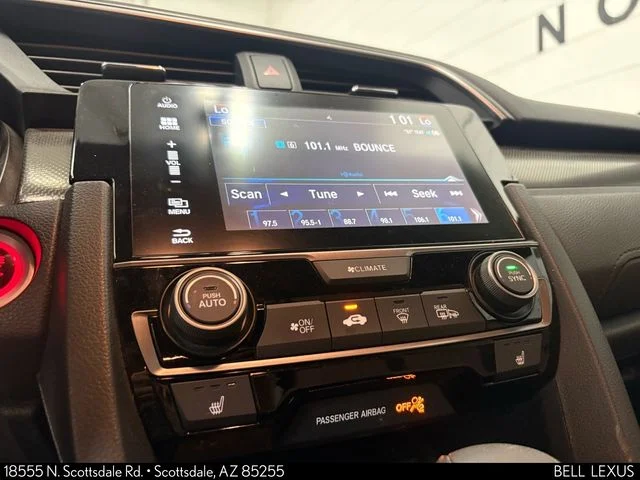 Used 2018  Honda EX image 22