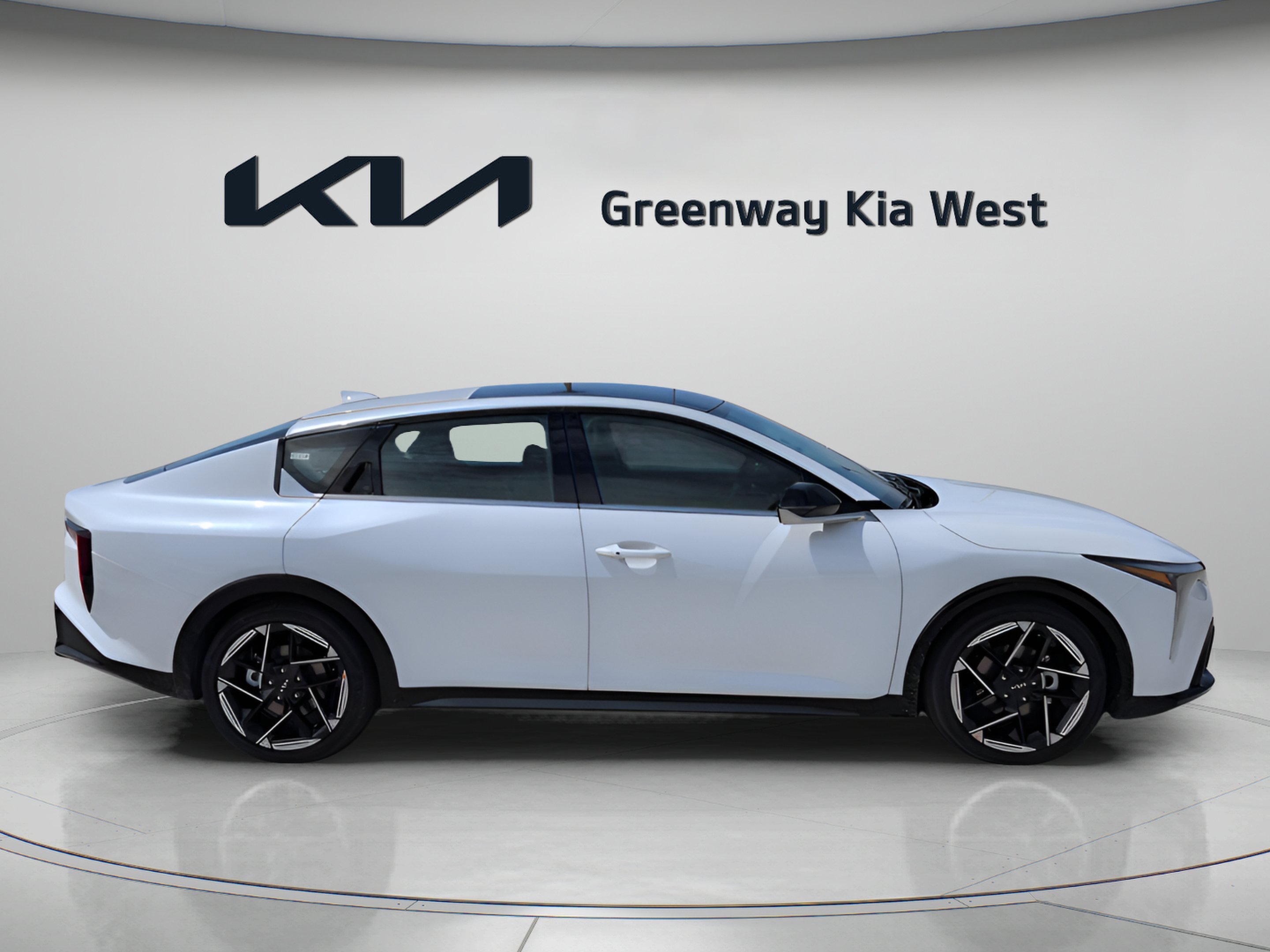New 2026 Snow White Pearl Kia GT-Line image 9