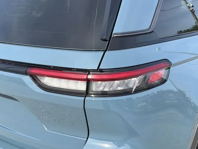 New 2026 Steel Blue Exterior Paint Jeep Limited image 9
