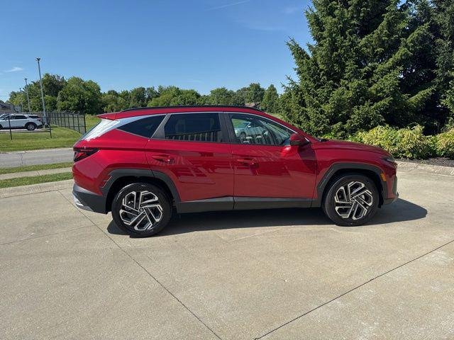New 2026 Ultimate Red Hyundai SEL Plus image 3