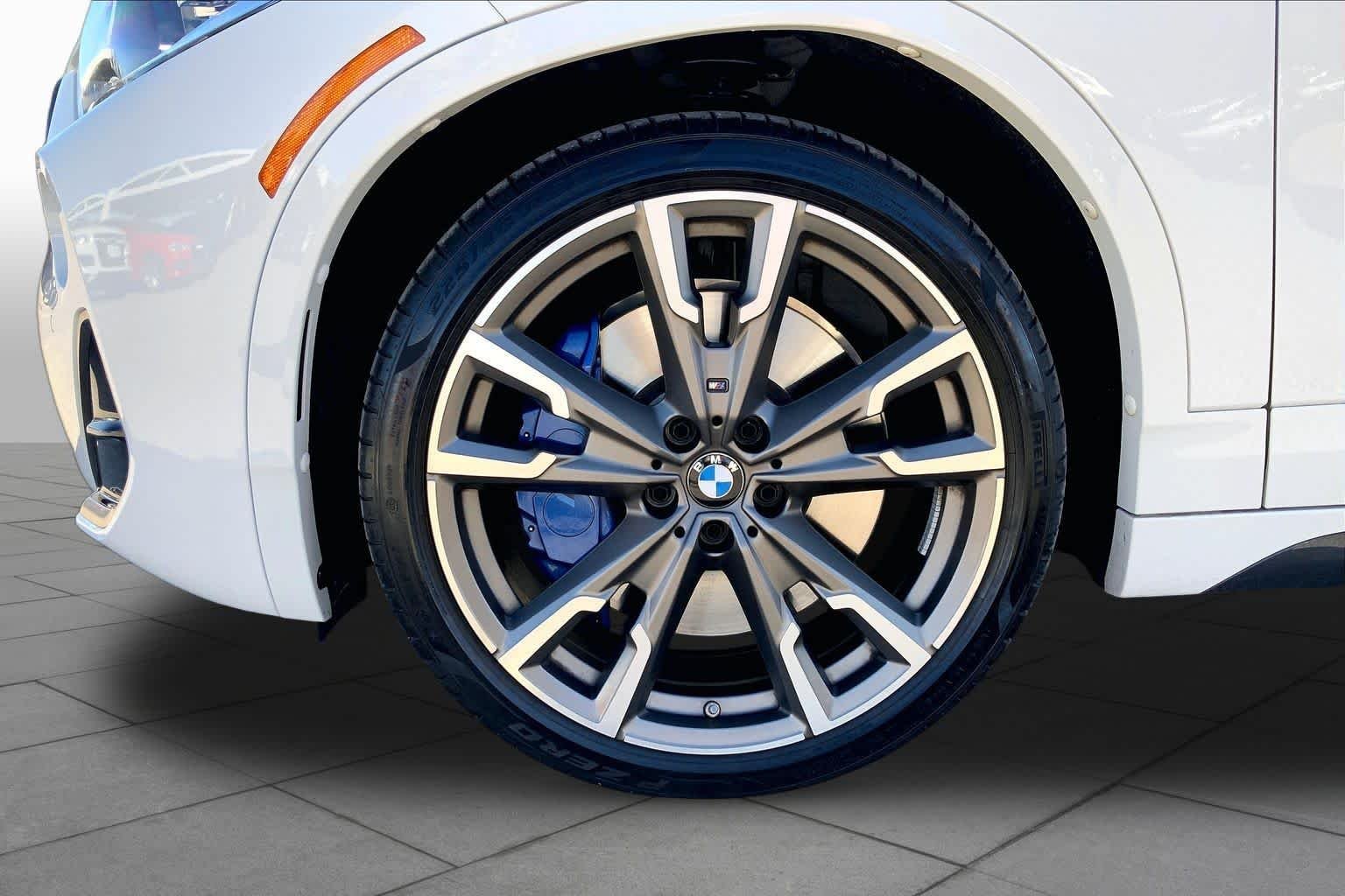 Used 2020 Alpine White BMW M35i image 10