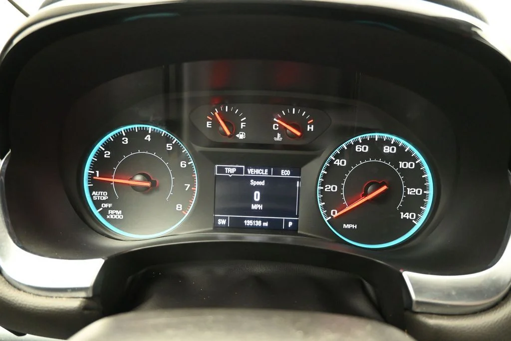 Used 2020 Gray Chevrolet LT image 15