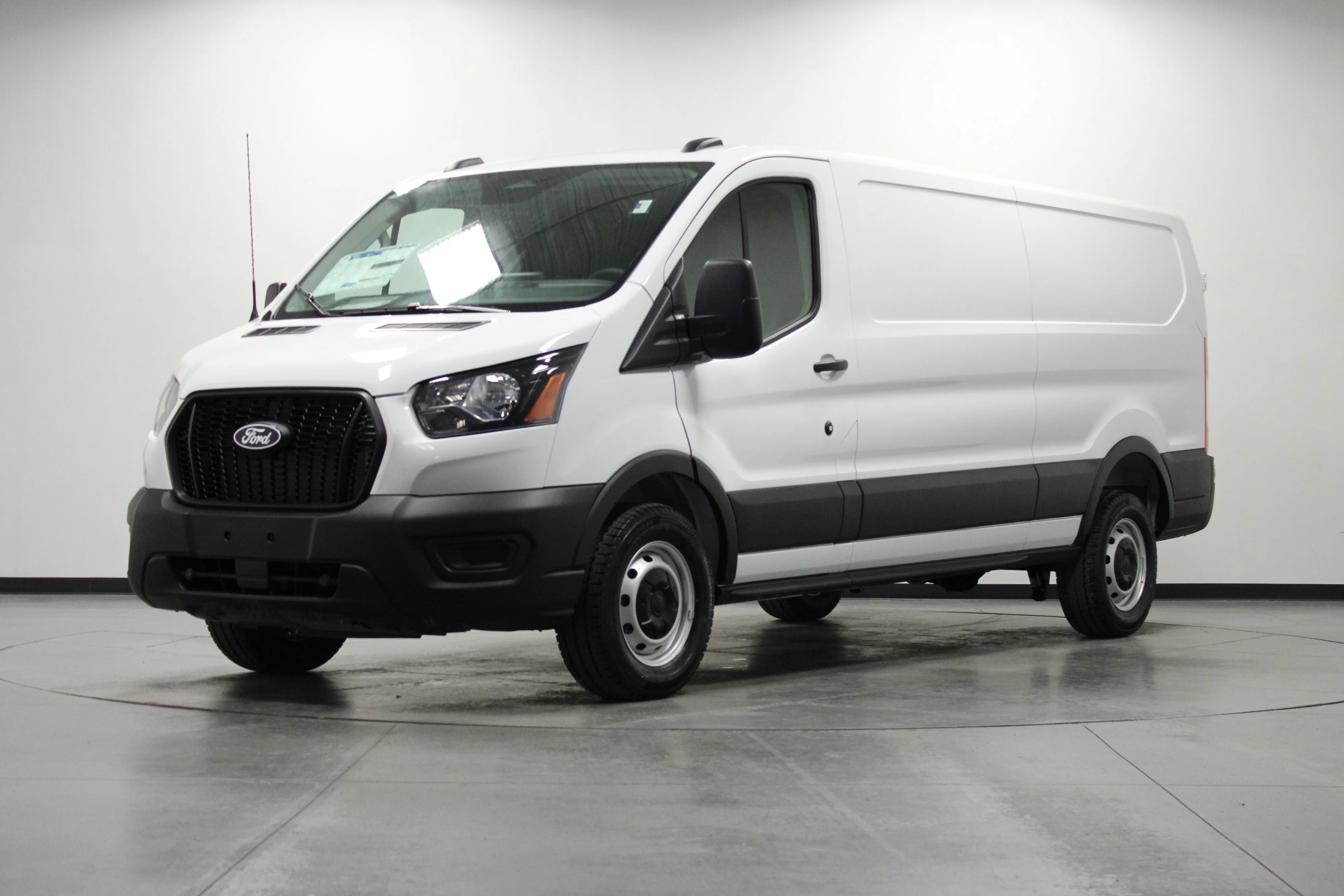 New 2026 Oxford White Ford Cargo Van image 8