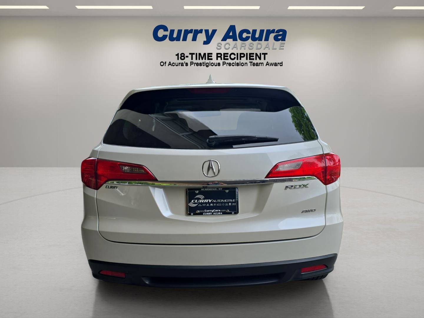 Used 2014 White Acura AWD image 4