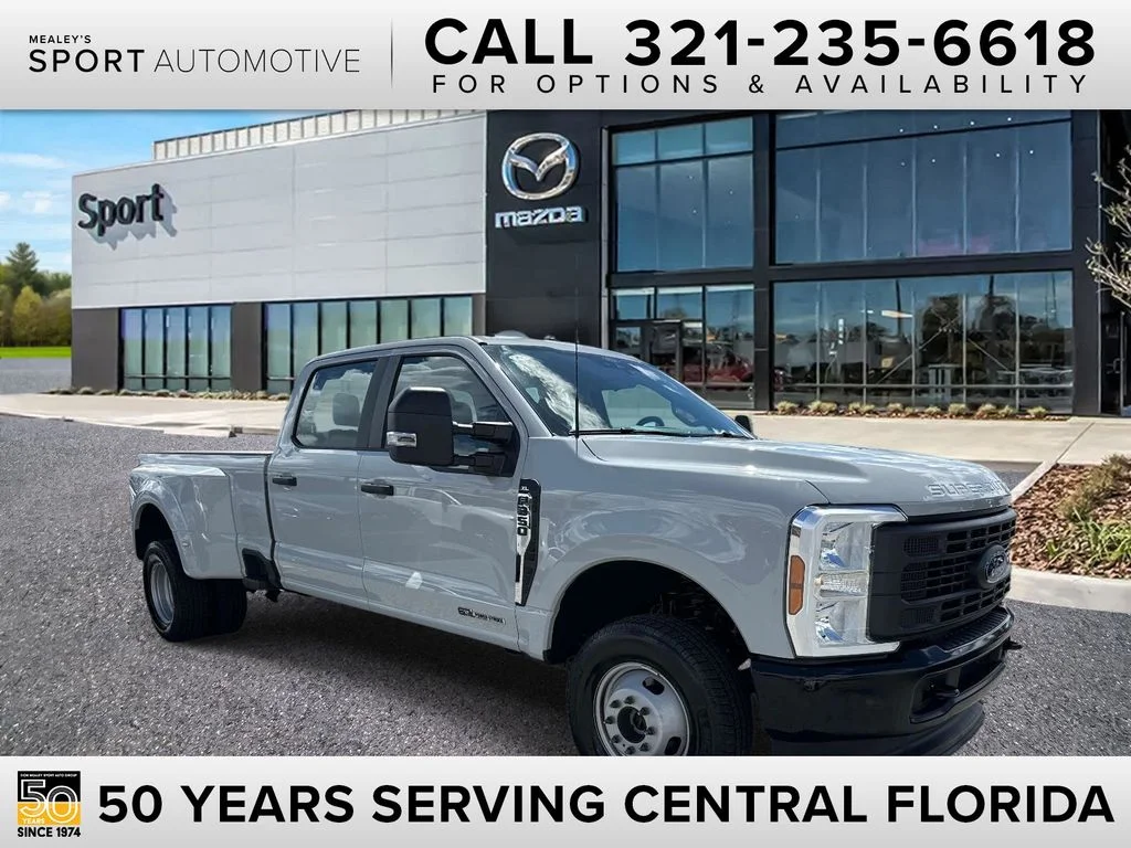 Used 2026 White Ford XL image 1