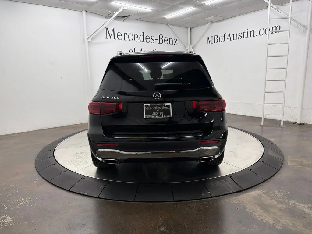 New 2026 Black Mercedes-Benz GLB 250 image 6