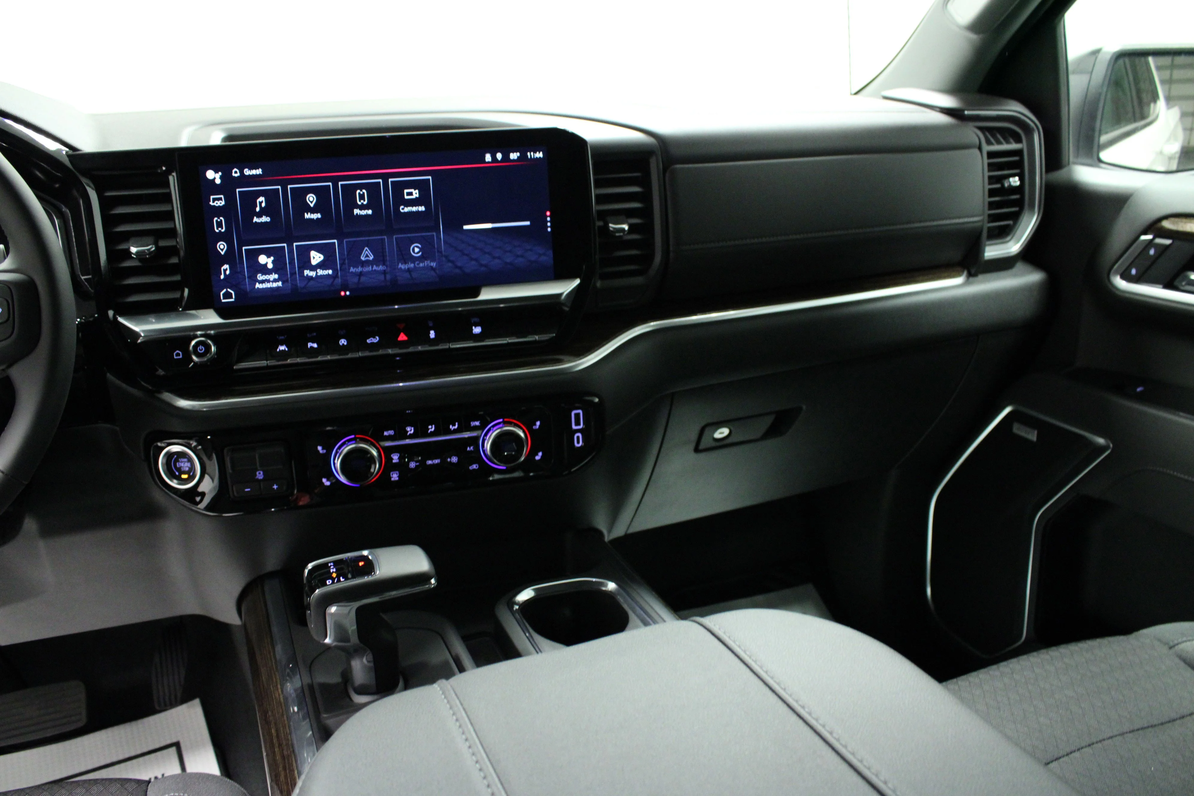 2025 GMC Sierra 1500 Elevation - Photo 18