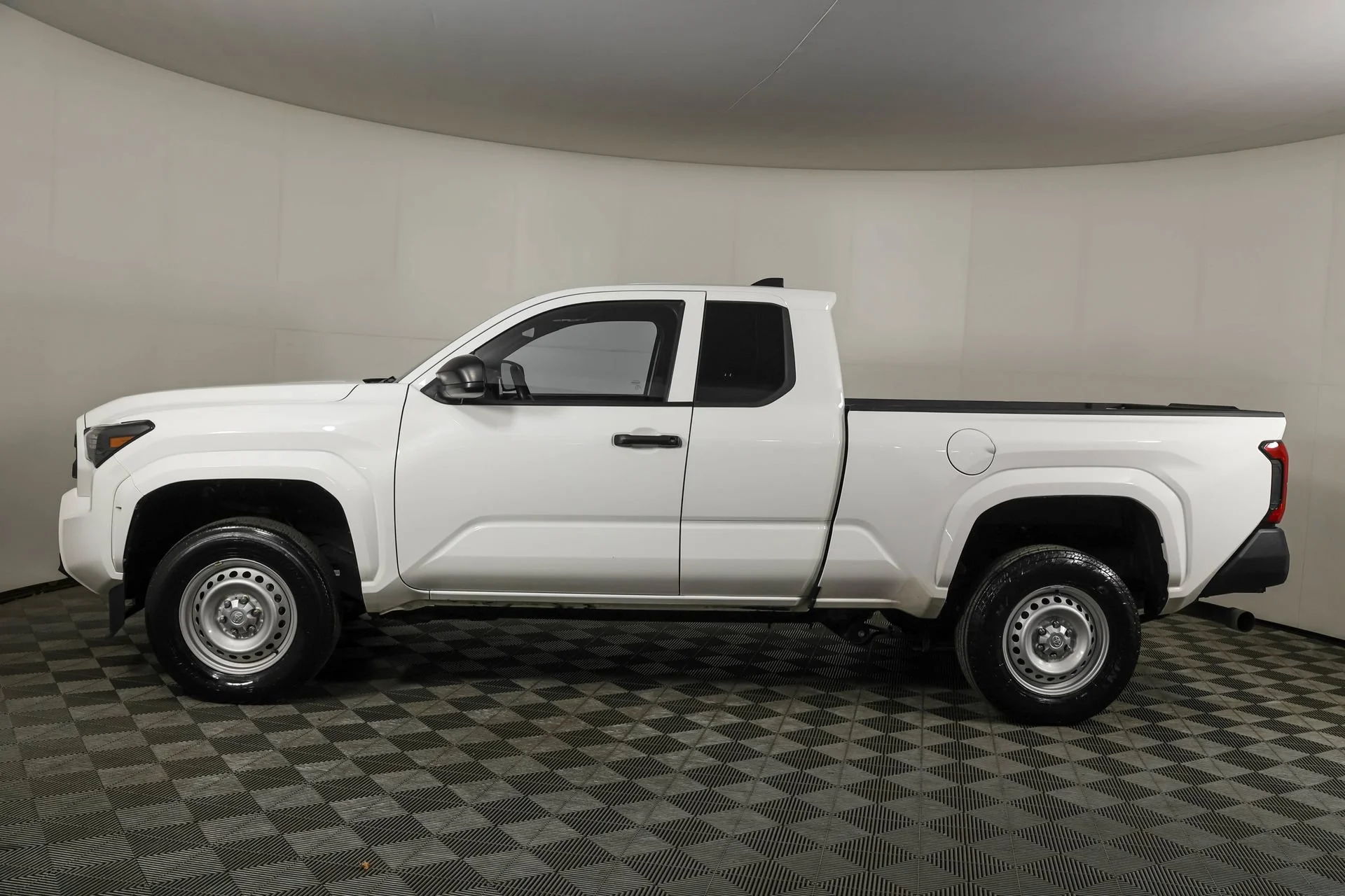 Used 2024 White Toyota SR image 19