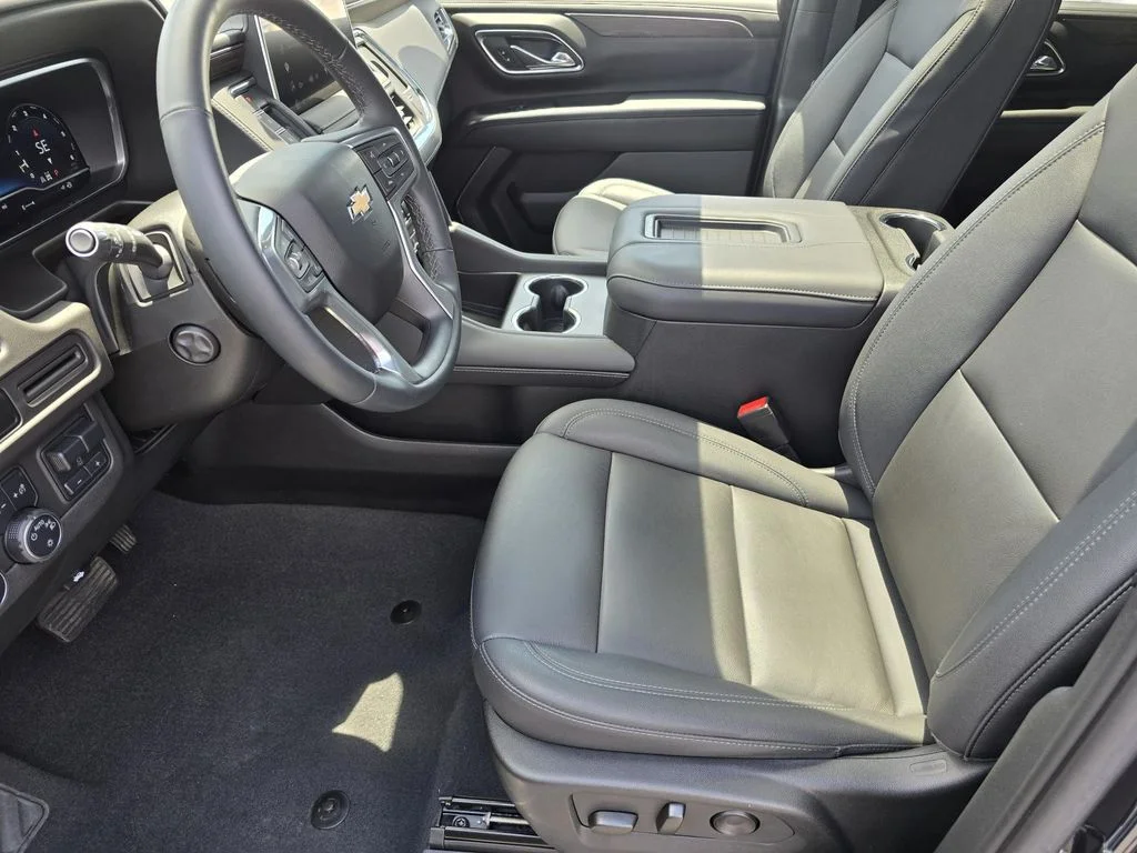 Used 2023 Dark Ash Metallic Chevrolet LT image 9