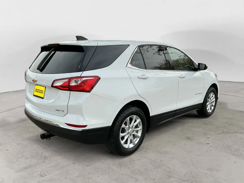 Used 2020 SUMMIT WHITE Chevrolet LT image 8