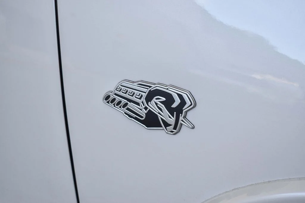 New 2026 Ivory White Tri-Coat Pearl-Coat Exterior Paint RAM Laramie image 11