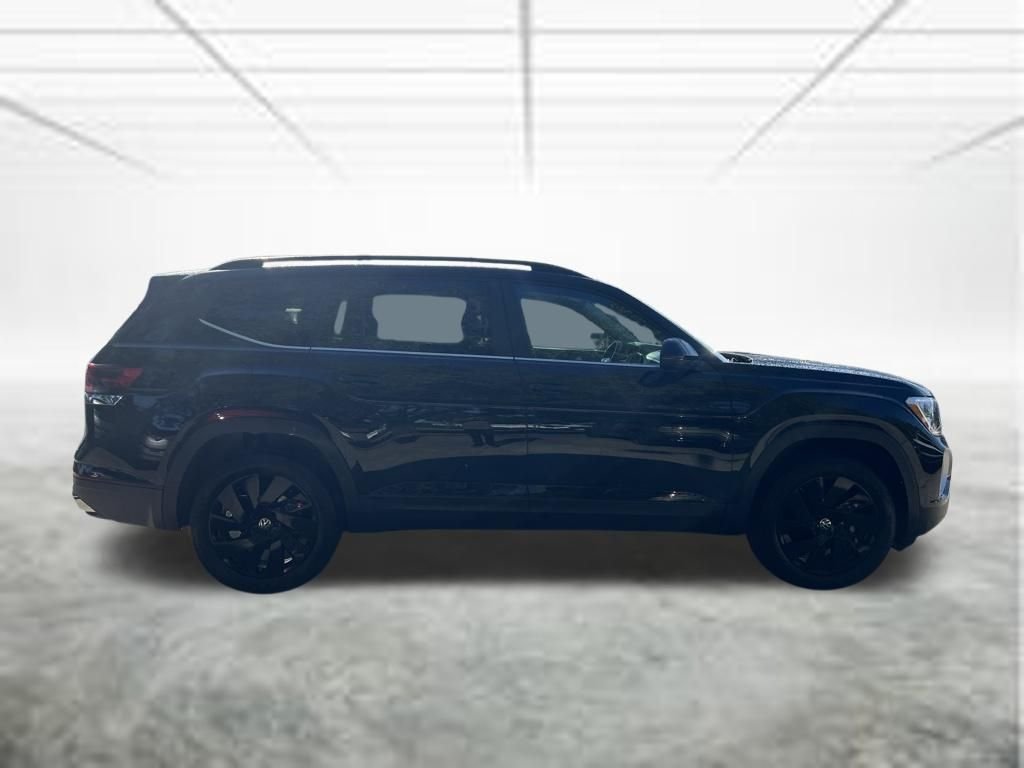 New 2026 Black Volkswagen SE w/Technology image 7