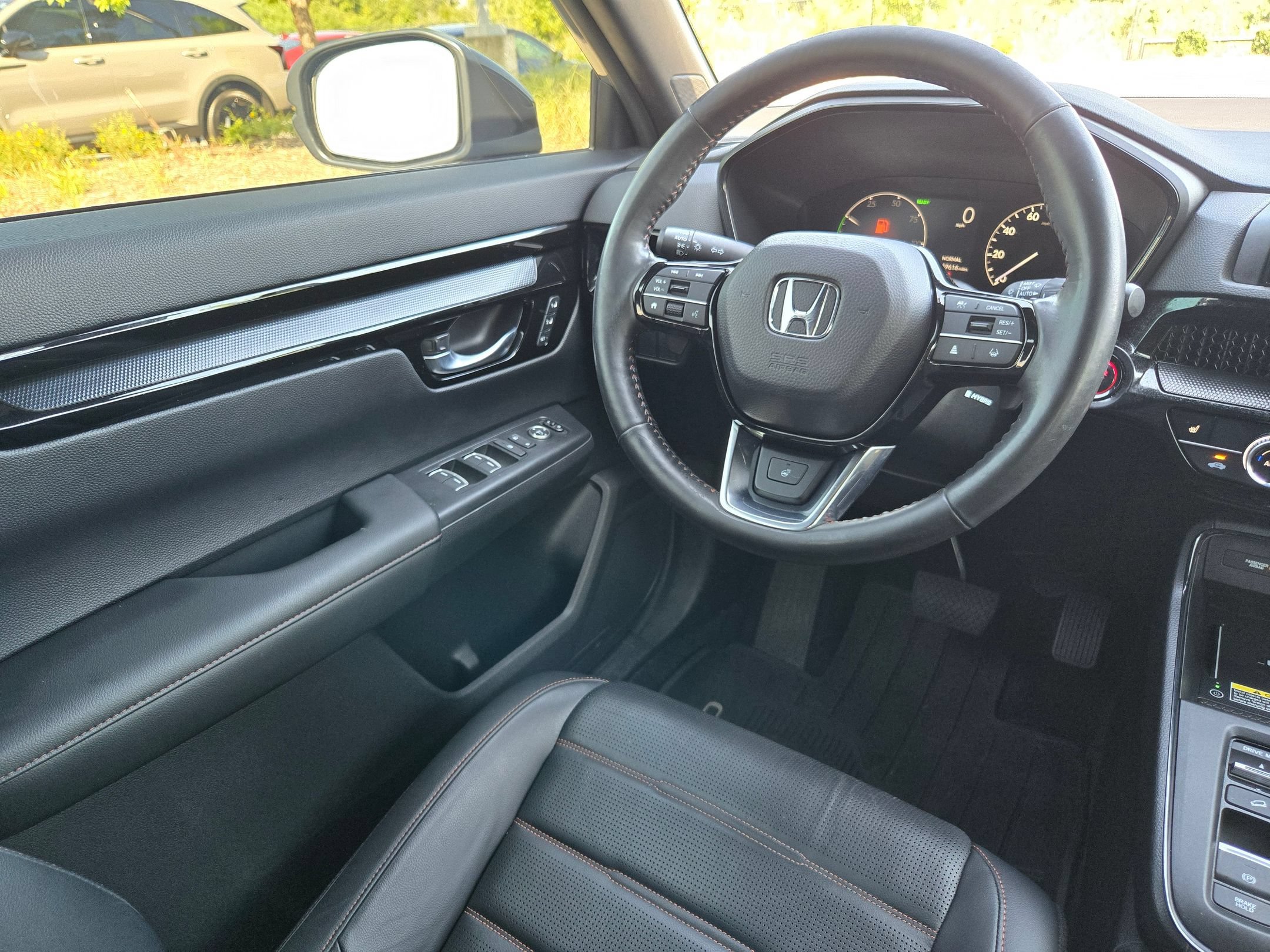 Used 2023 Gray Honda Sport Touring image 9