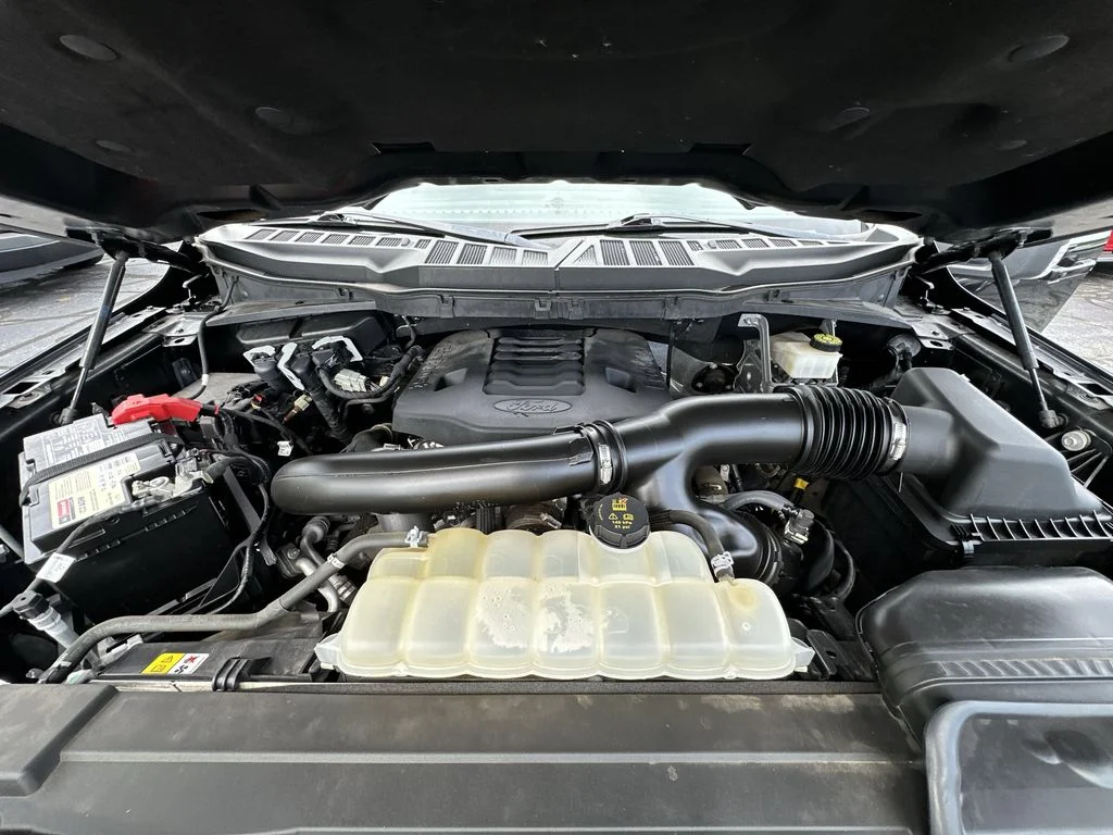 Certified Used 2022 Black Ford XLT image 22