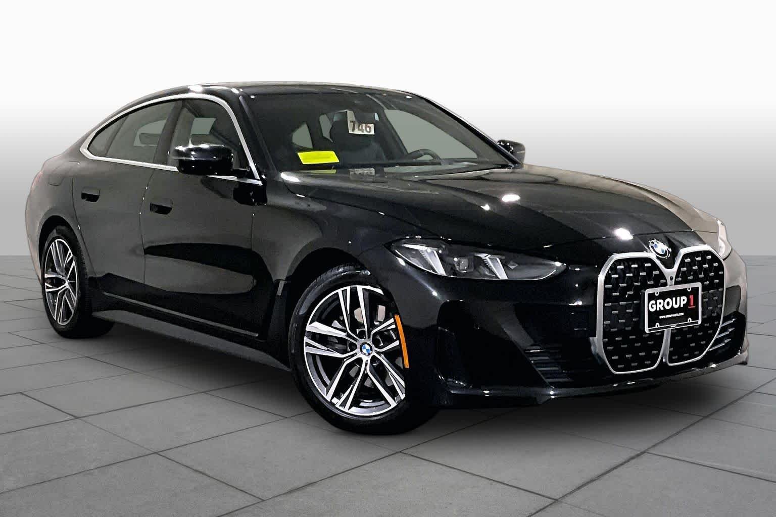 Used 2026 Black Sapphire Metallic BMW 430i xDrive image 2