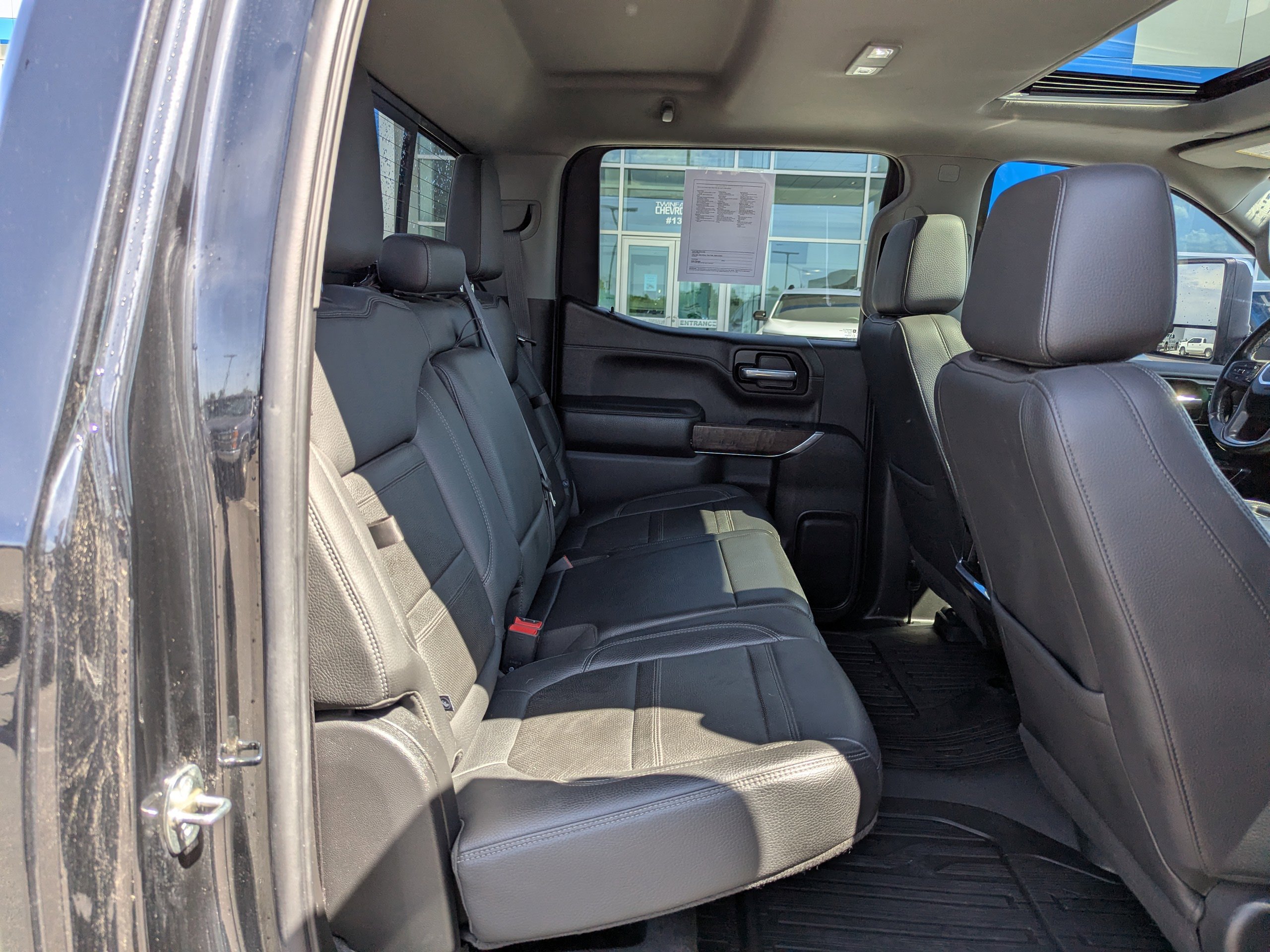 Used 2021 Black GMC Denali image 43