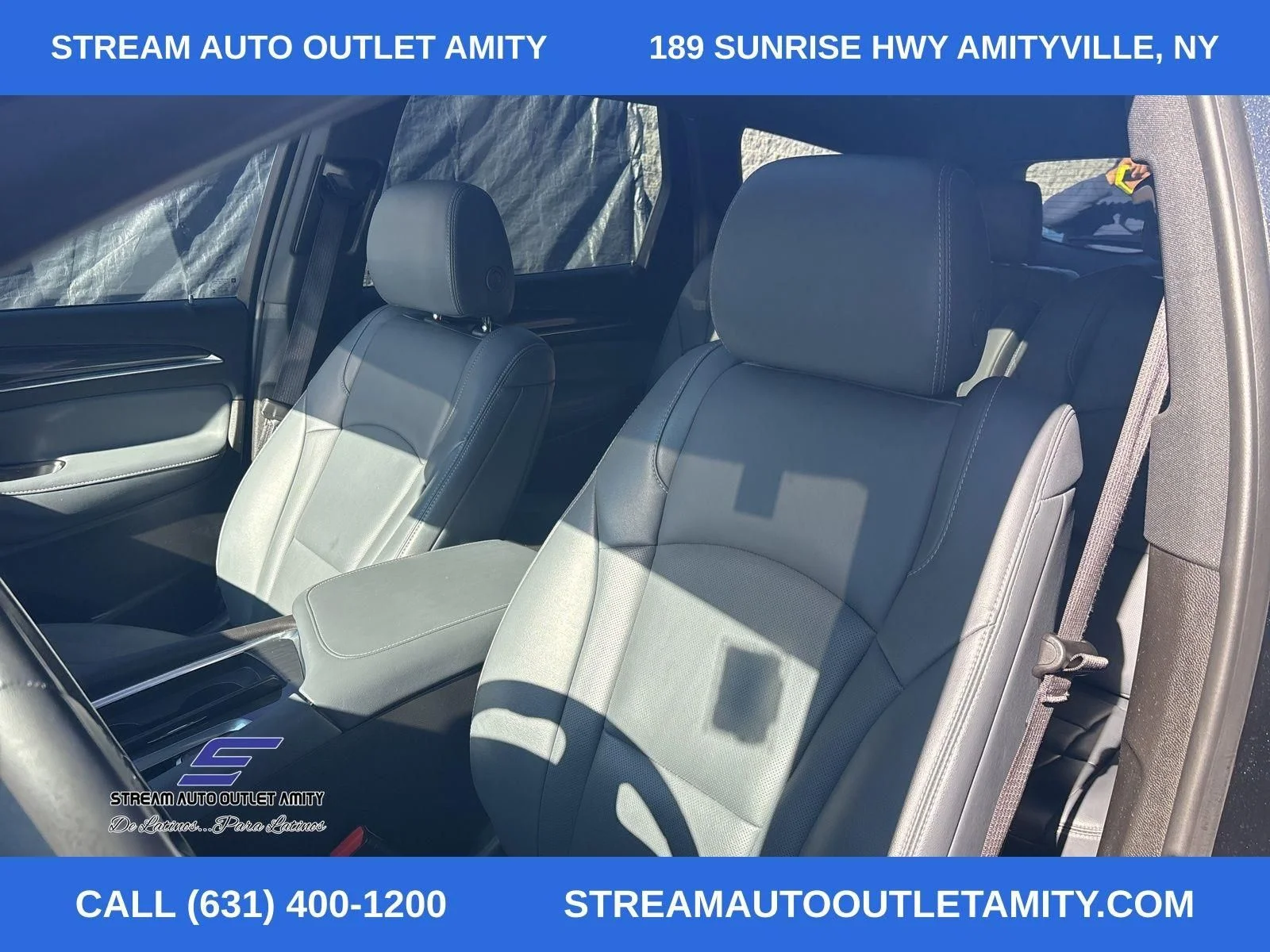 Used 2024 Black Buick Essence image 29