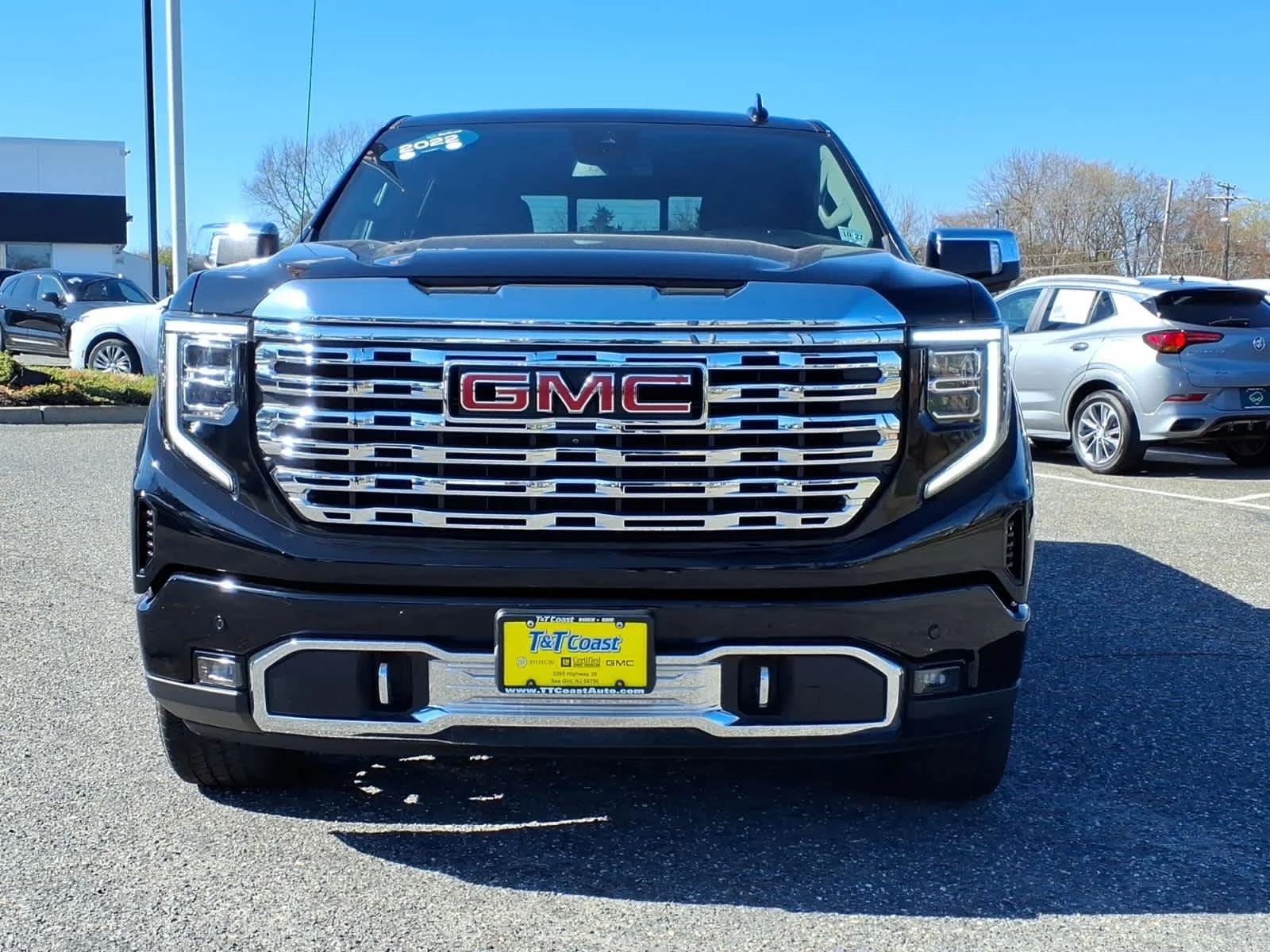 Certified Used 2022 Onyx Black GMC Denali image 3