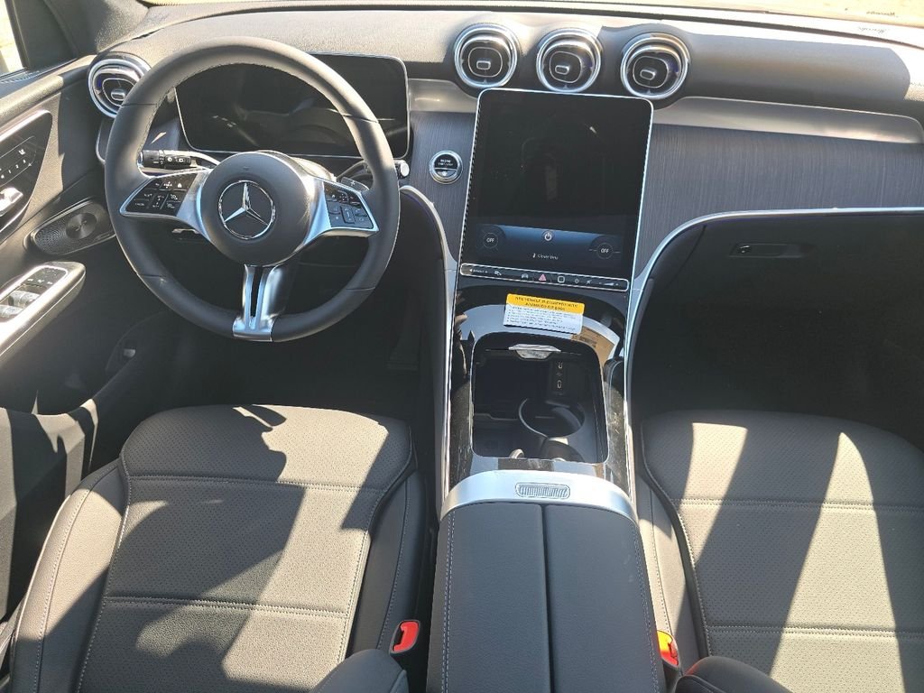 New 2026 MANUFAKTUR Alpine Grey Mercedes-Benz GLC 300 image 23