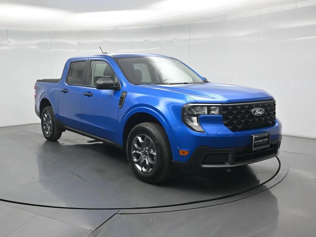Certified Used 2026 Blue Ford XLT image 46