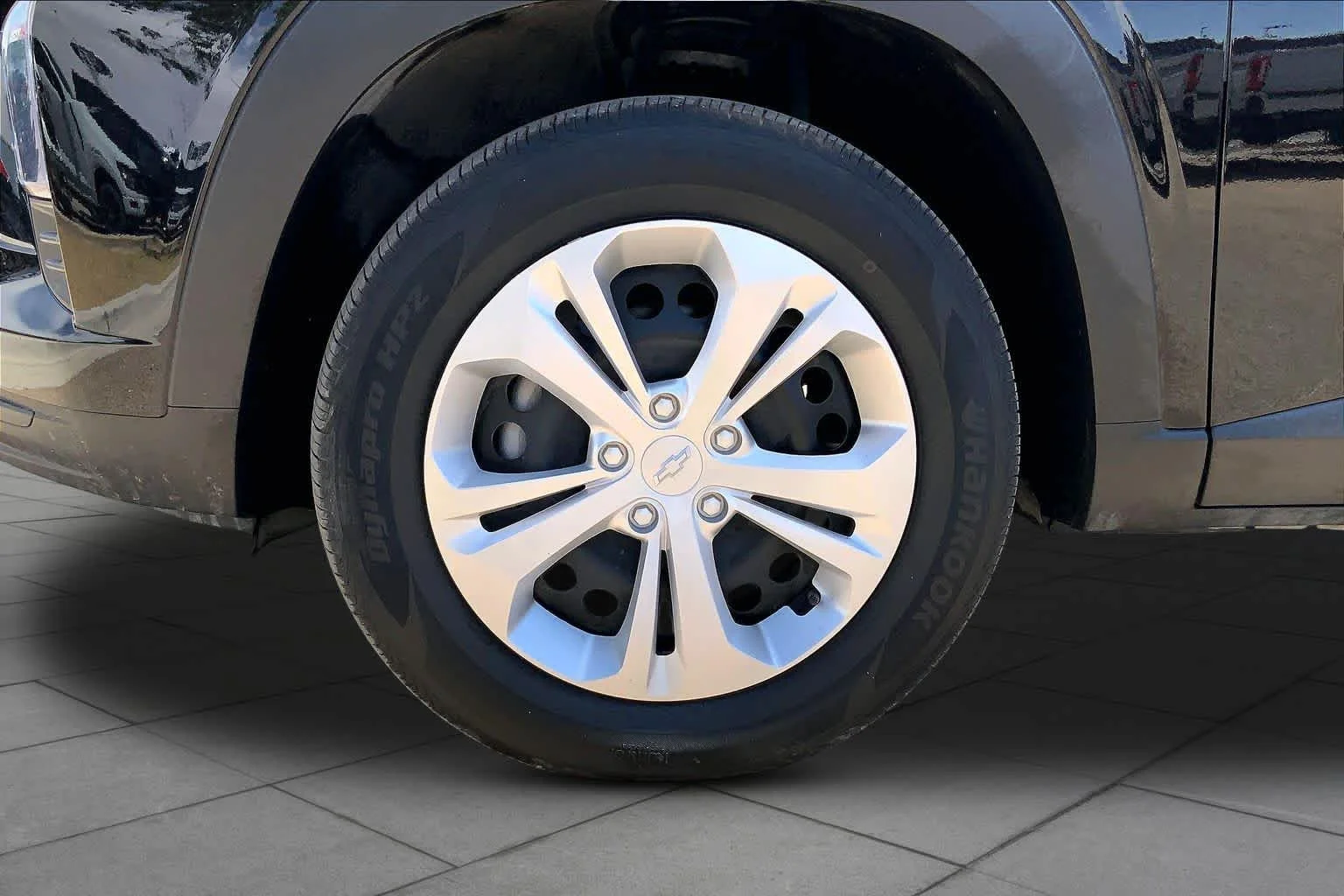 Used 2025 Mosaic Black Metallic Chevrolet LS image 11