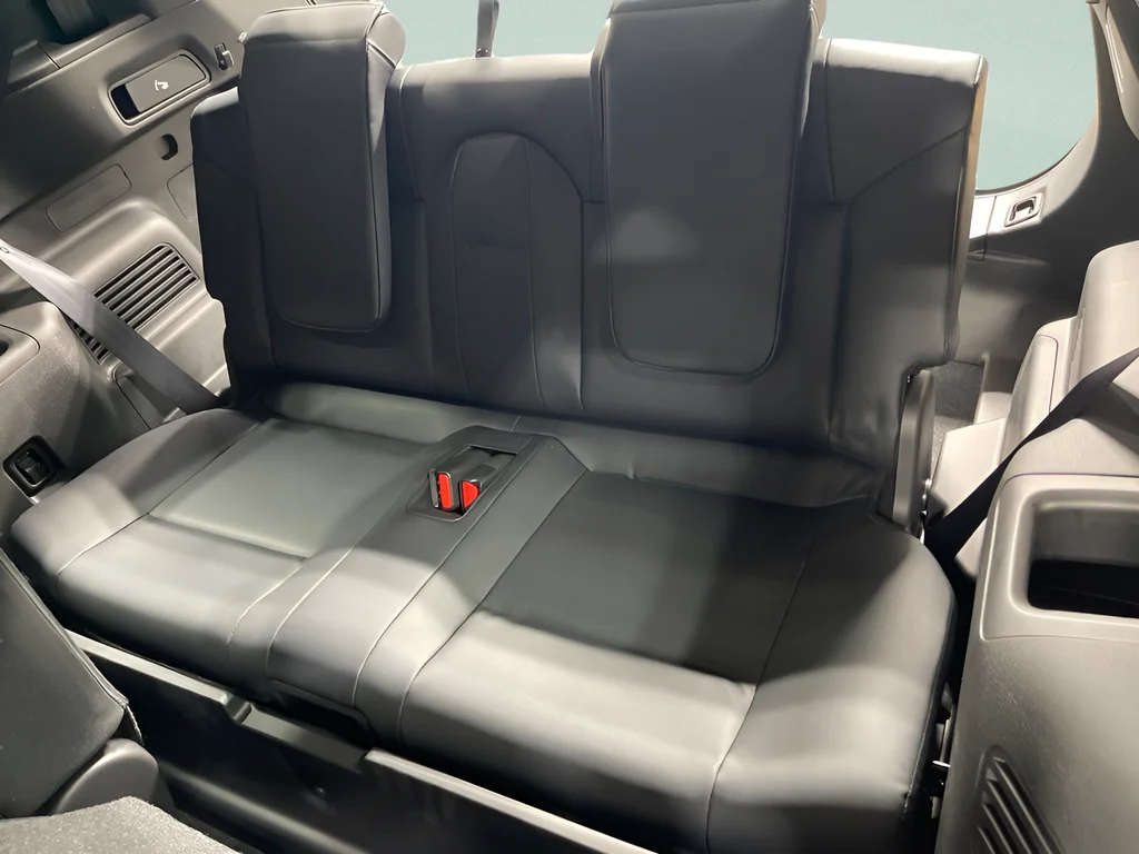 New 2026 Graphite Gray Mitsubishi SEL image 29