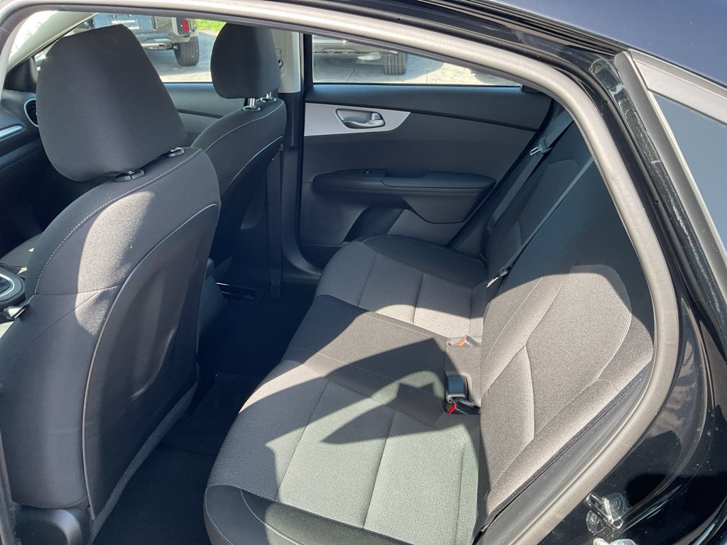 Used 2023 Aurora Black Kia LX image 15