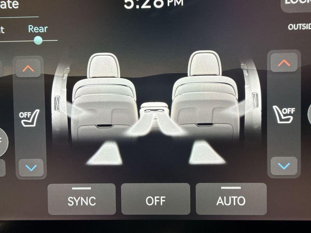 New 2026 Silver Genesis 3.5T e-SC image 36