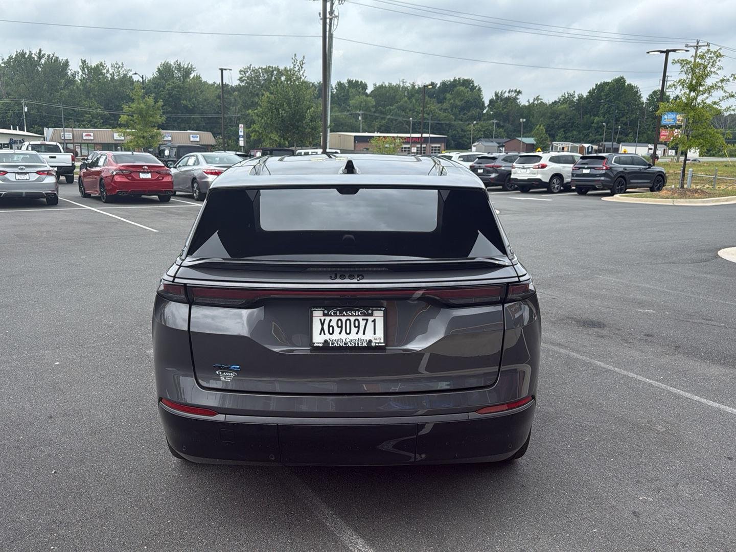 Used 2024 Baltic Gray Metallic Clearcoat Jeep Launch Edition image 7