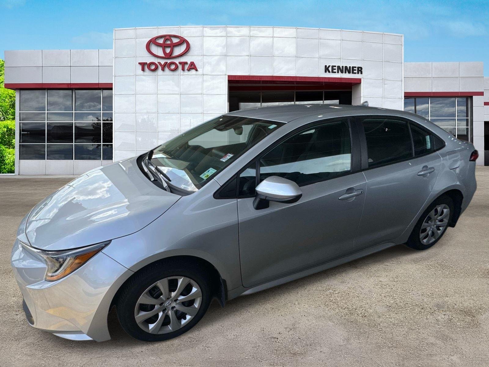 Used 2024 Classic Silver Metallic Toyota LE image 10