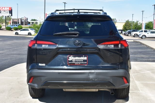 Used 2022 Black Toyota XLE image 6