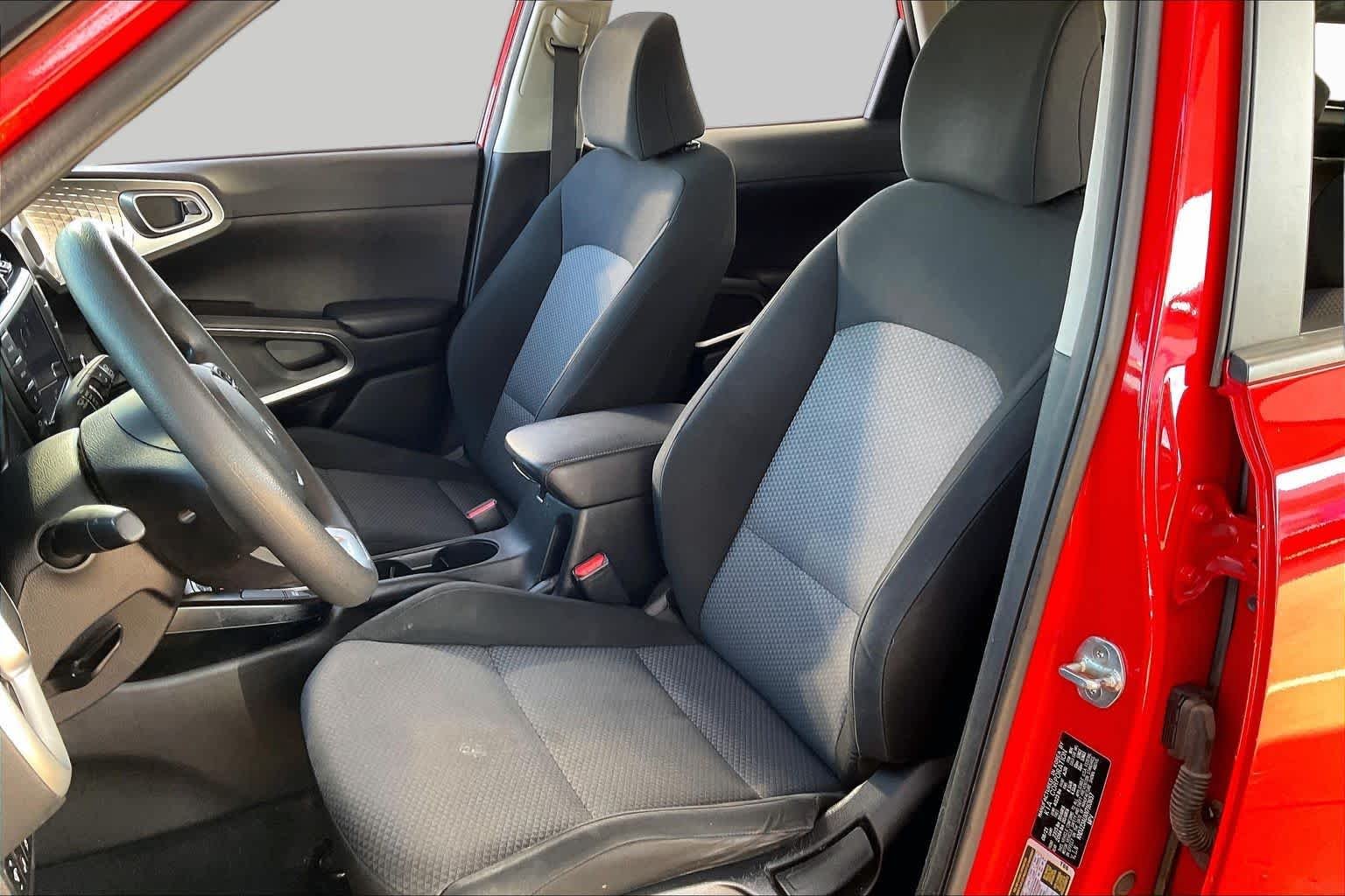 Used 2022 Inferno Red Kia LX image 8