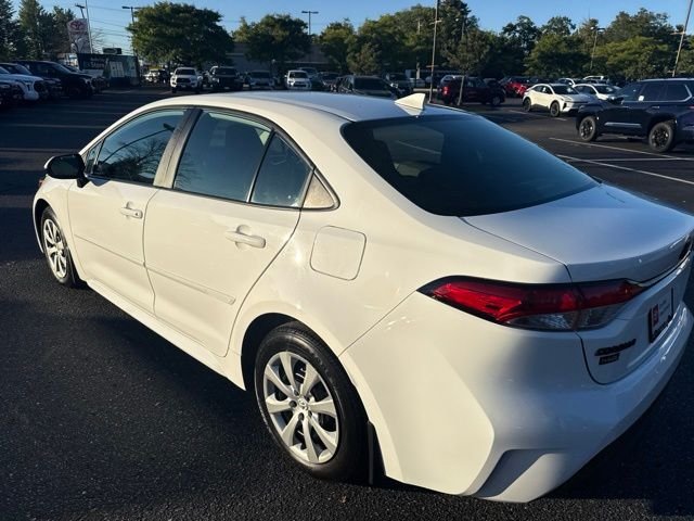 Certified Used 2024 Ice Toyota LE image 6