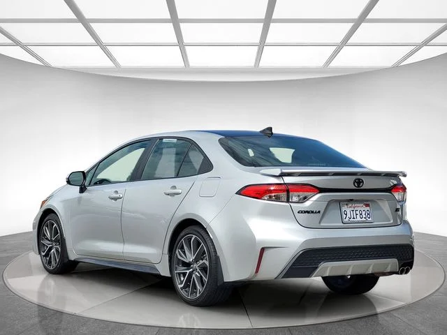 Used 2022 Silver Toyota SE image 6