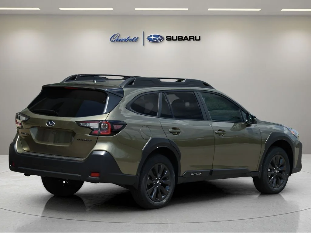 Used 2025 Autumn Green Metallic Subaru Onyx Edition image 4