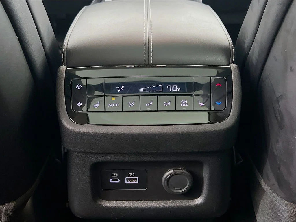Used 2023 Black INFINITI PURE image 25