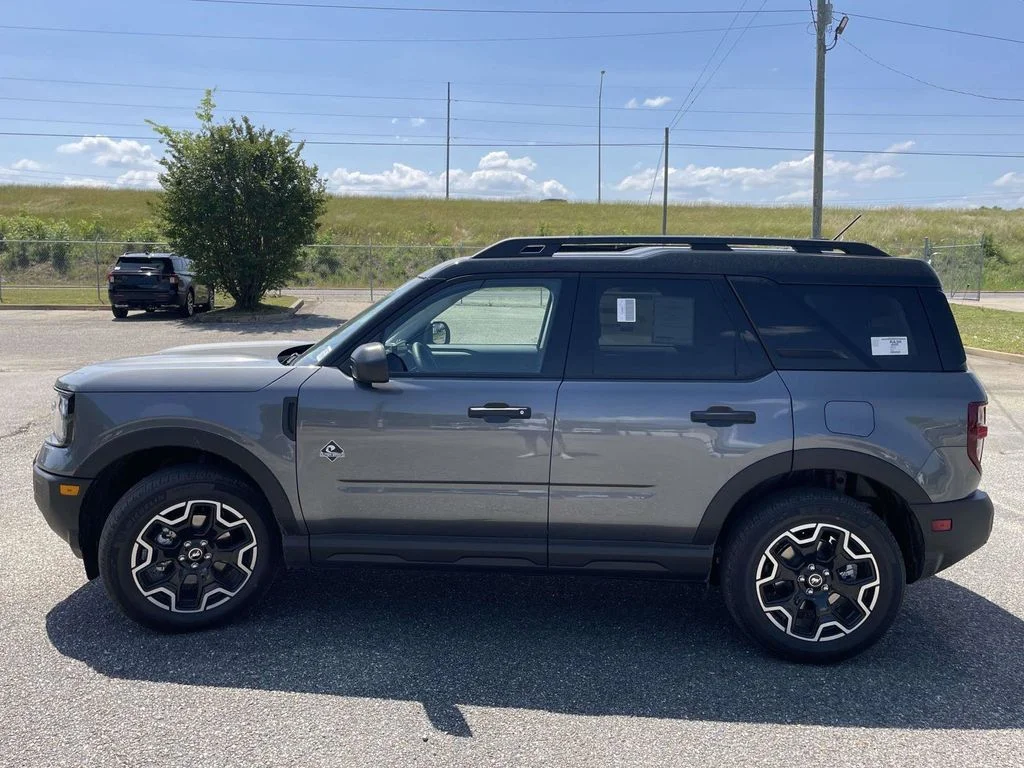 New 2026 Carbonized Gray Metallic Ford Outer Banks image 6