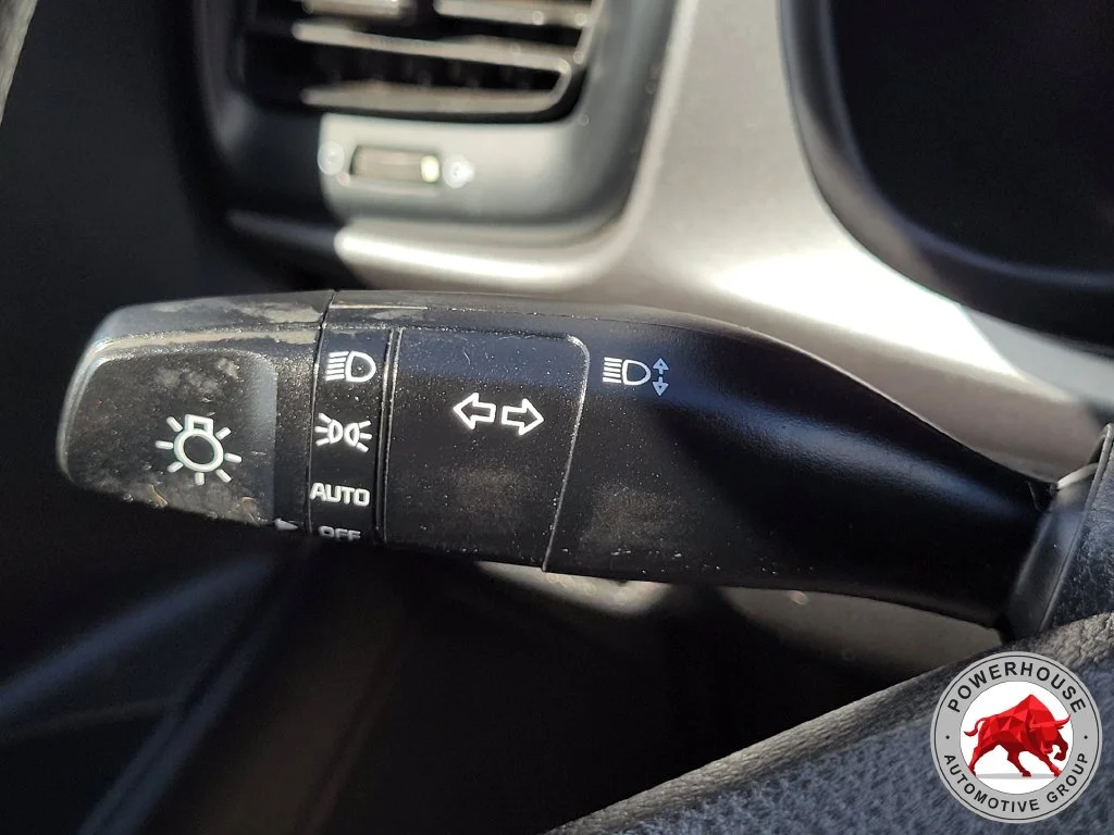 Used 2019 Blue Kia S image 29
