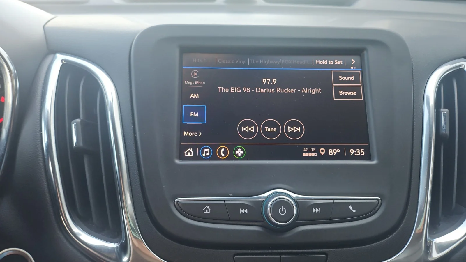 Used 2024 White Chevrolet LT image 19