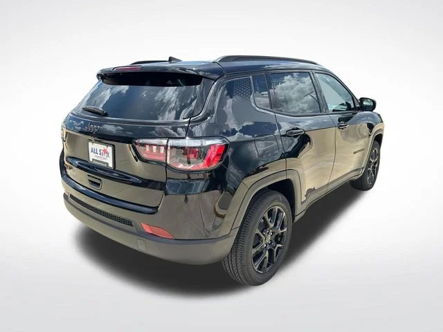 New 2026 Black Jeep Latitude image 8