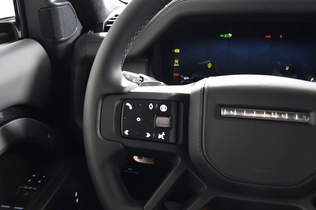New 2026 Santorini Blk Land Rover V8 image 23