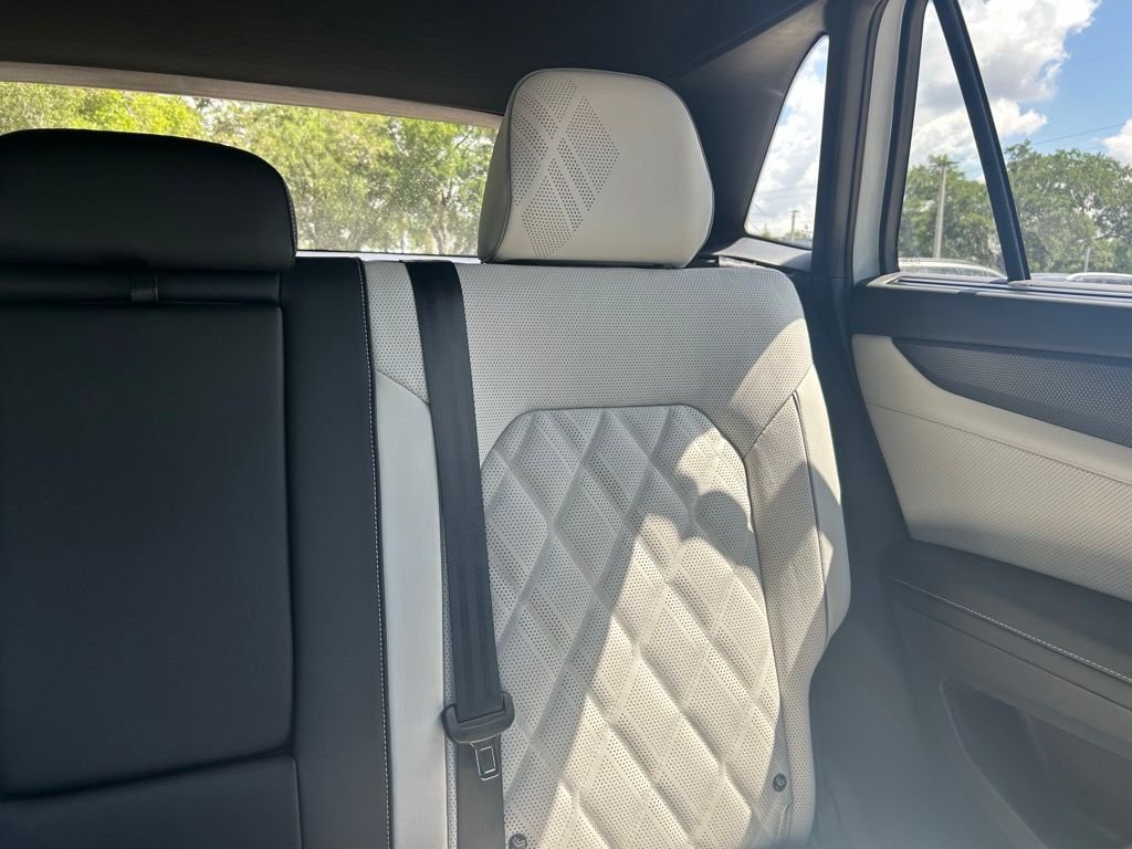 New 2026 White/off-white Volkswagen 2.0T SEL Premium R-Line image 14