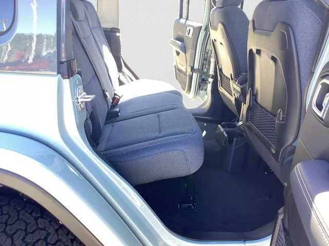 New 2026 Earl Clearcoat Jeep 4-DOOR RUBICON image 14