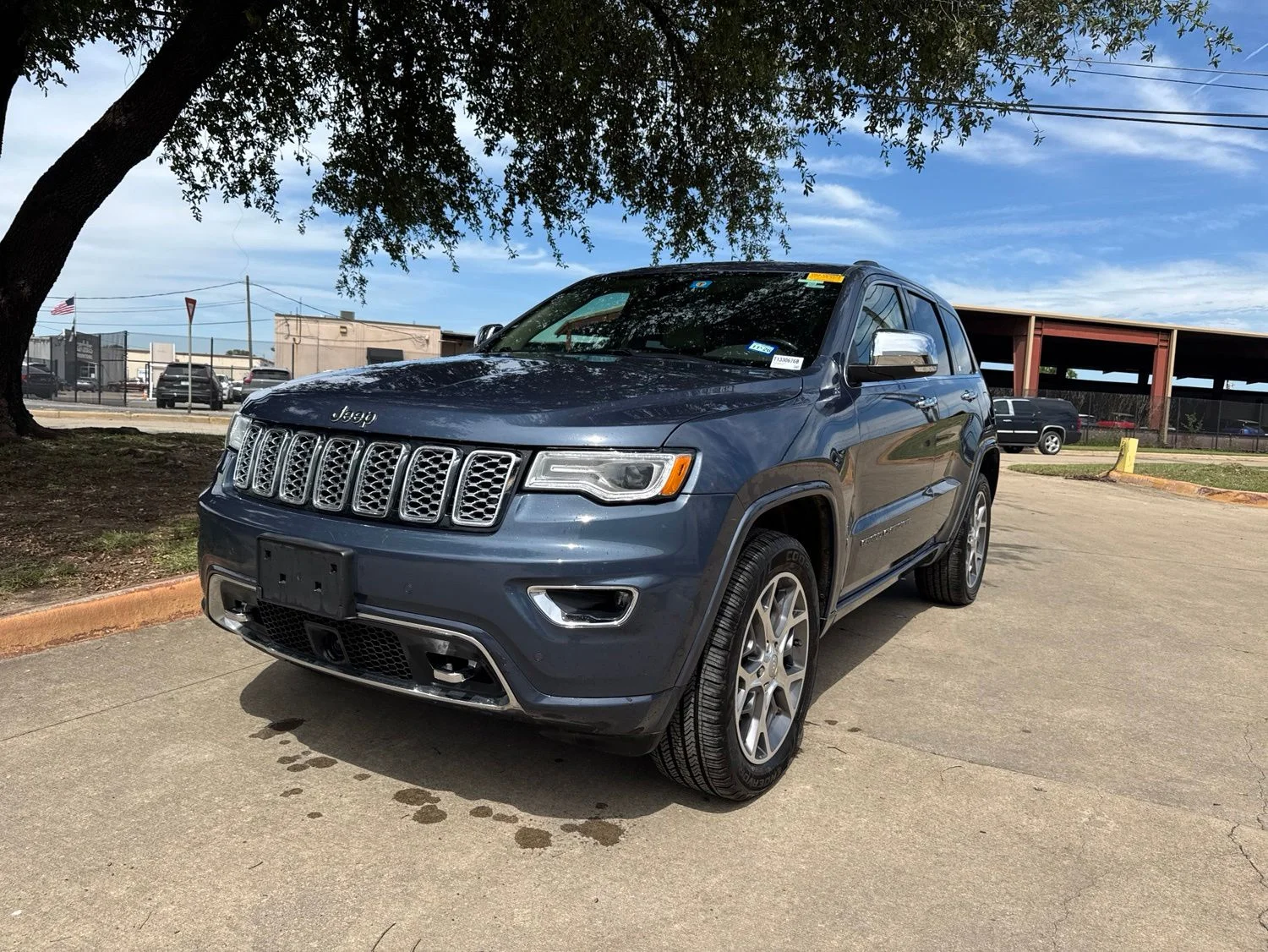 2021 Jeep Grand Cherokee Overland 4WD's photo