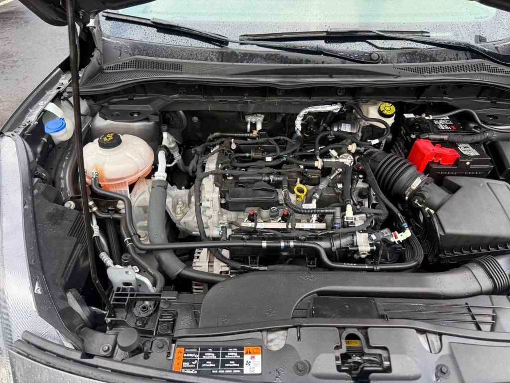 Used 2022 Gray Ford SE image 55