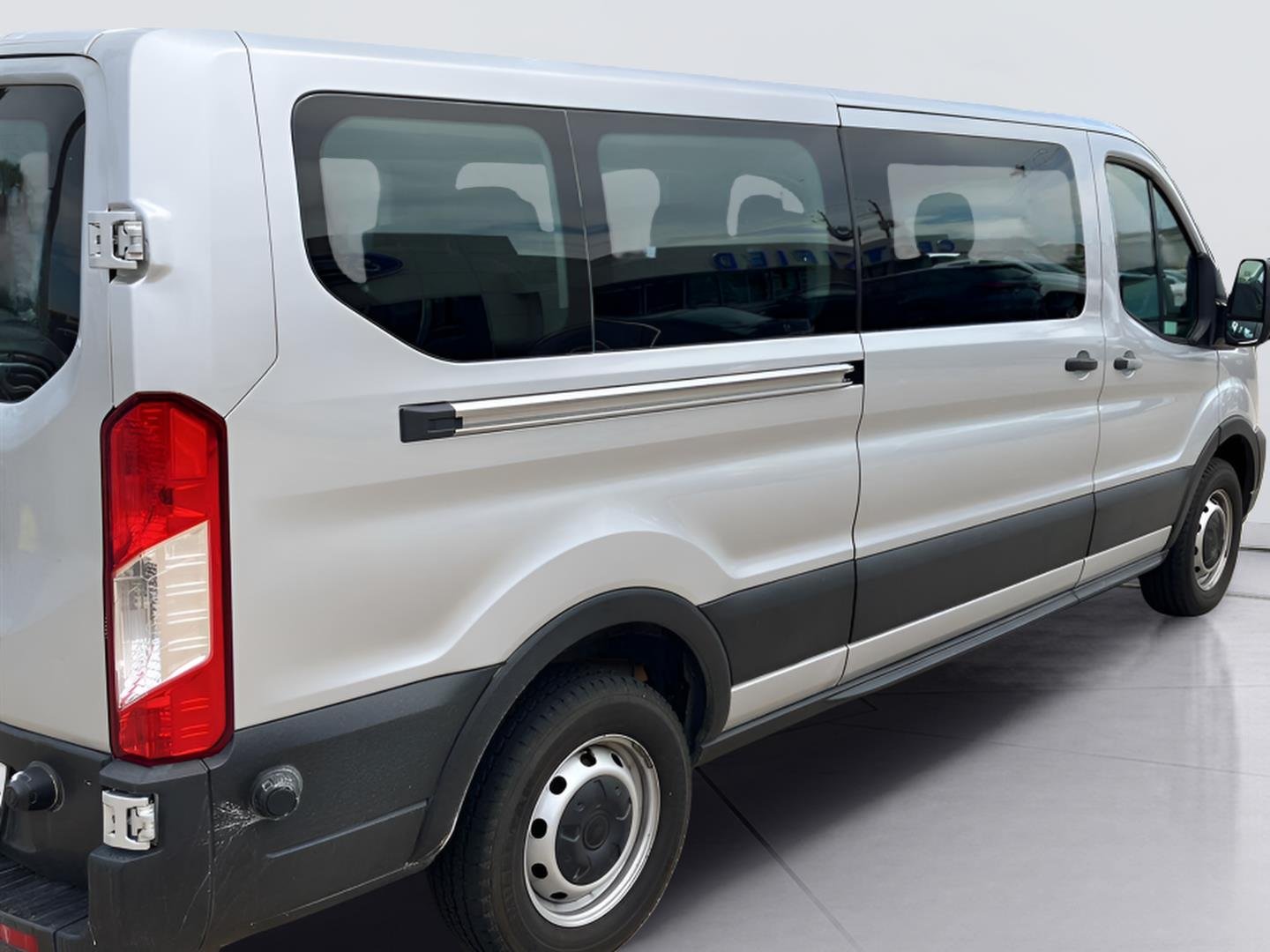 Used 2024 Ingot Silver Ford XL image 7