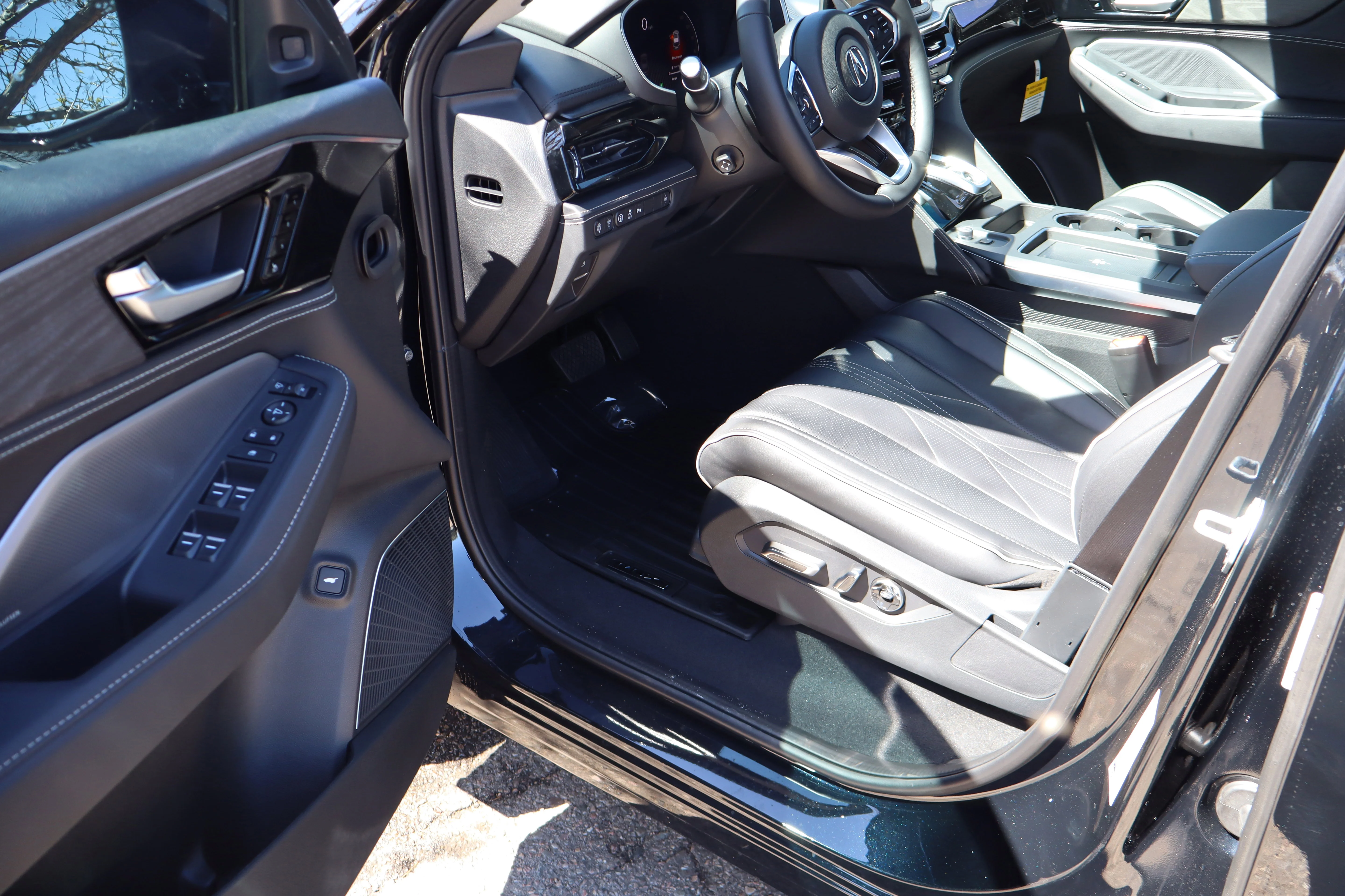 New 2026 Majestic Black Pearl Acura w/Advance Package image 21